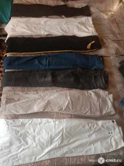 Пакет Юбки, джинсы, брюки, спортивные штаны. Фото 1.
