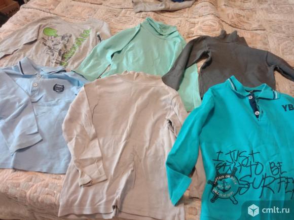 Пакет 4-5 лет водолазки, футболки, поло, жилеты. Фото 4.