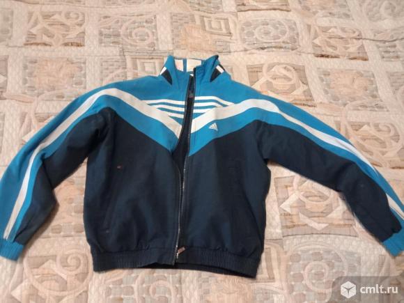 Спортивная форма для начальной школы. Фото 1.