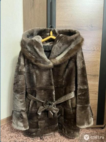 Шуба мутоновая. Фото 1.