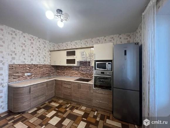 2-комнатная квартира 74 кв.м. Фото 1.