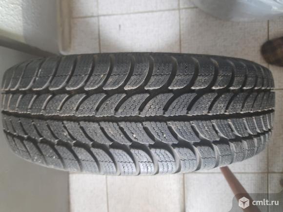 Шины автомобильные. Фото 1.
