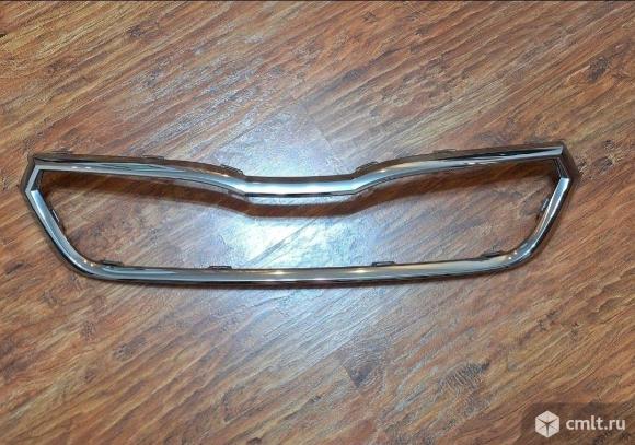 Продам рамку радиатора. Фото 2.