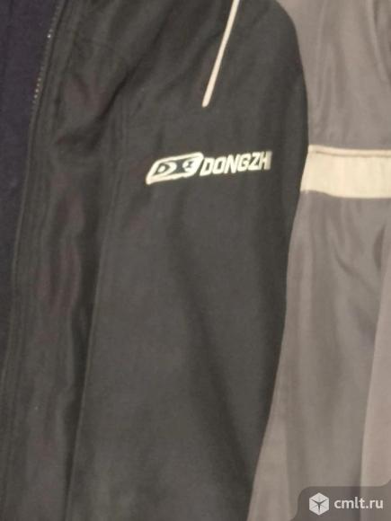 Продам зимнюю куртку. Фото 2.