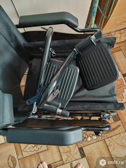 Коляска инвалидная. Фото 1.