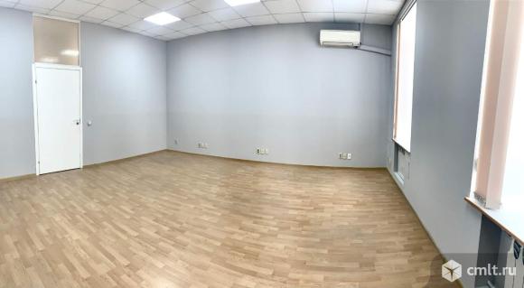 Аренда офиса 32,6 м2 в БЦ "На Басманной". Фото 2.