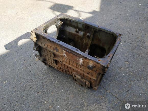 Корпус КПП КамАЗ Урал. Фото 1.