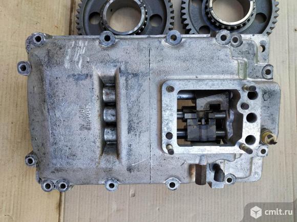 Крышка КПП в сборе КамАЗ. Фото 1.
