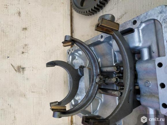 Крышка КПП в сборе КамАЗ. Фото 6.