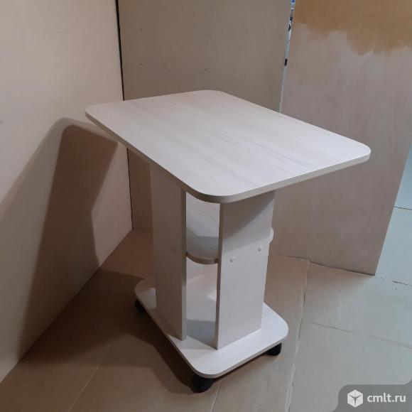 Журнальный столик. Фото 7.