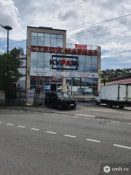 Торговое помещение 205.9 м2 в аренду. Фото 1.