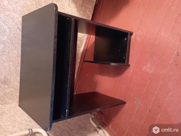 Продаю компьютерный стол. Фото 4.