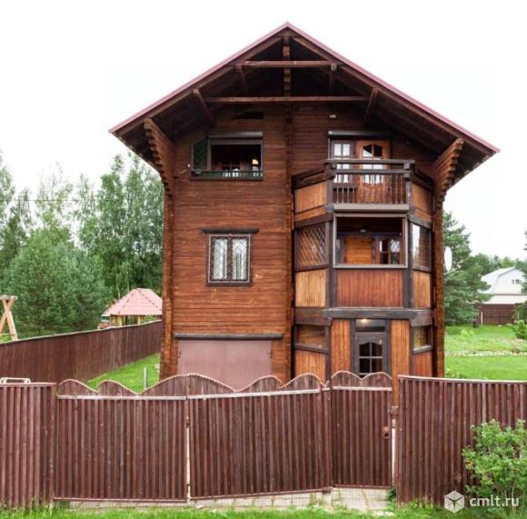 Продается 3-этажный коттедж 300 м2Продается 3-этажный коттедж 300 м2. Фото 1.