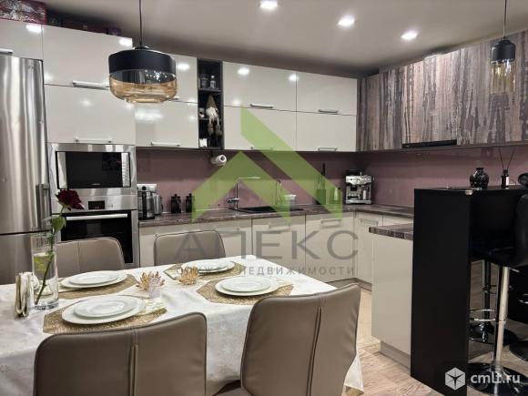 3-комнатная квартира 80,1 кв.м. Фото 1.