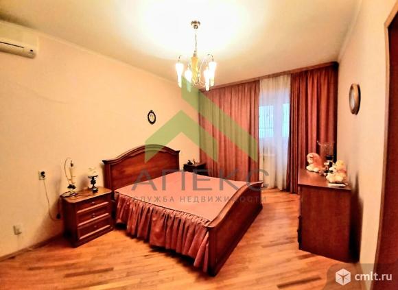 4-комнатная квартира 142 кв.м. Фото 1.