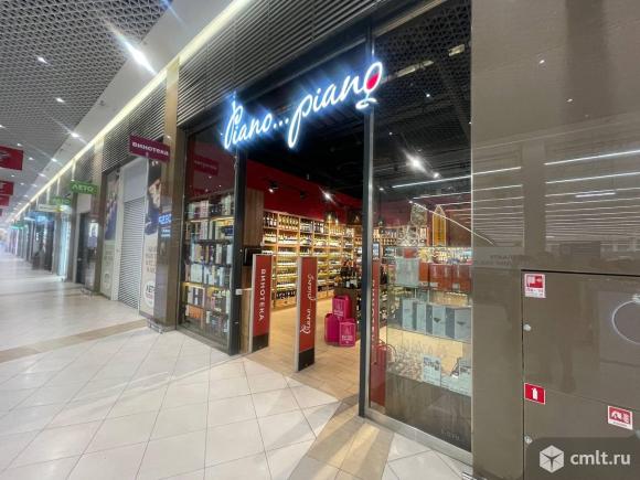 Продается готовый бизнес сеть винотек 53.8 м2. Фото 1.