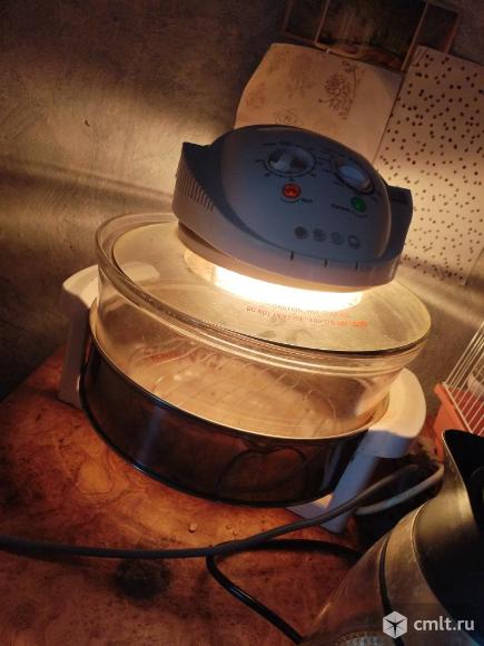 Электрическая духовка Saturn. Фото 1.