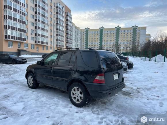Mercedes-Benz ML500 - 2000 г. в.. Фото 5.