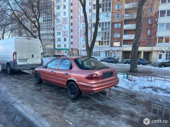 Ford Mondeo - 1993 г. в.. Фото 5.