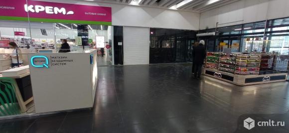 Торговое помещение 155 м2 на 1-м этаже ТЦ «ПокровSky» (первая линия). Фото 1.