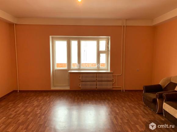 2-комнатная квартира 87 кв.м. Фото 1.