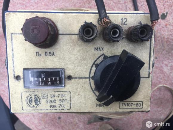 Зарядное для авто. Фото 2.