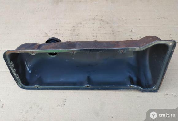 Крышка клапанов ВАЗ нива инжектор. Фото 5.