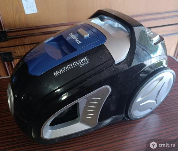 Пылесос Hyundai. Фото 1.