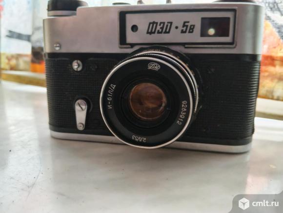Фотоаппарат пленочный ФЭД. Фото 3.