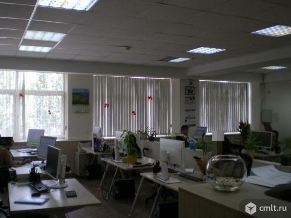 Нежилое помещение площадью 1 436,1 кв. м. Фото 1.