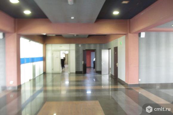 Нежилое помещение площадью 2 350,8 кв. м. Фото 1.