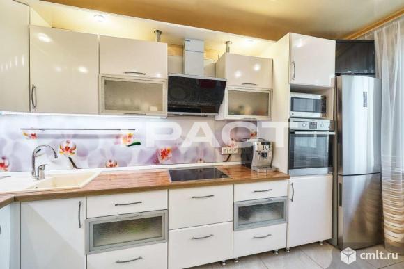 3-комнатная квартира 74,5 кв.м. Фото 1.