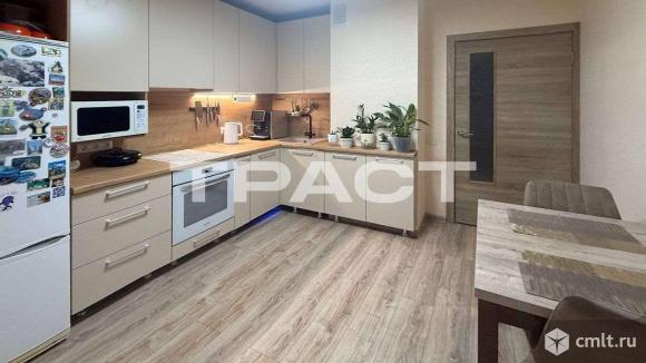 3-комнатная квартира 75,5 кв.м. Фото 1.