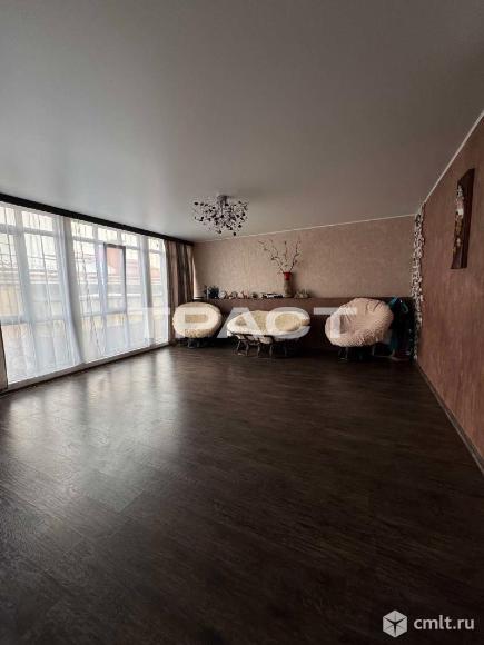 4-комнатная квартира 154 кв.м. Фото 1.