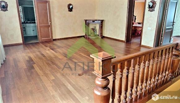 4-комнатная квартира 221 кв.м. Фото 1.