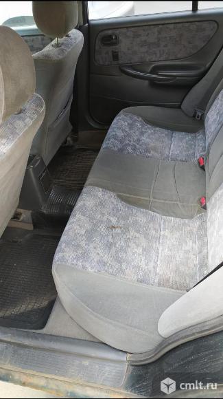 Mazda 626 - 1998 г. в.. Фото 9.