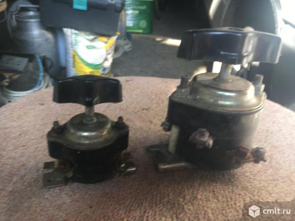 Выключатели. Фото 1.