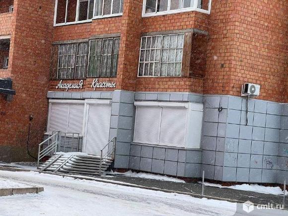 Торговое помещение 70.9 м2. Фото 1.