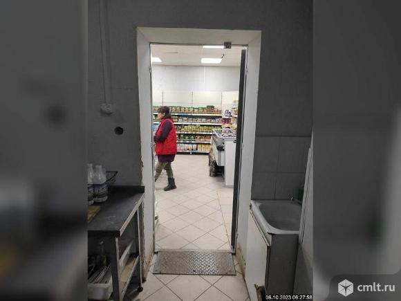 Торговое помещение 165.8 м2. Фото 9.