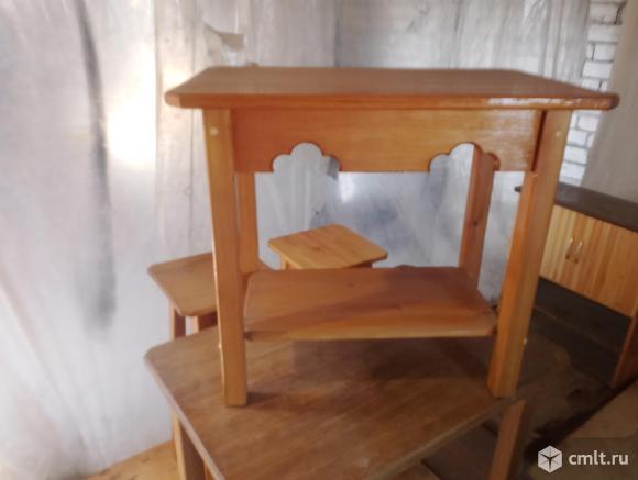 Столик журнальный. Фото 1.