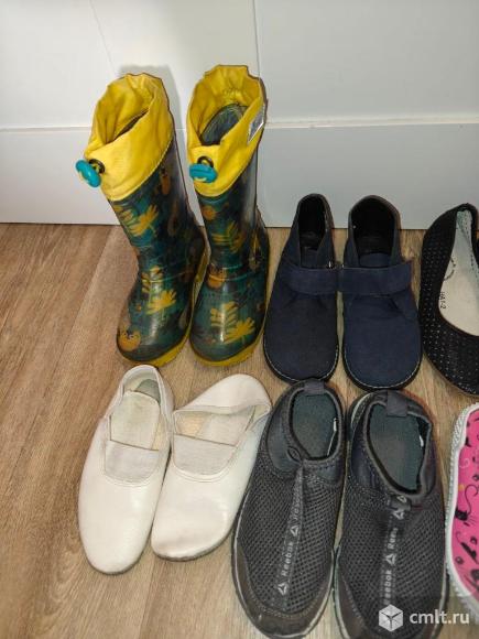 Пакет обуви на девочку 28-32 р-р. Фото 5.