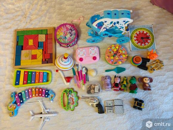 Игрушки для детей пакетом. Фото 1.