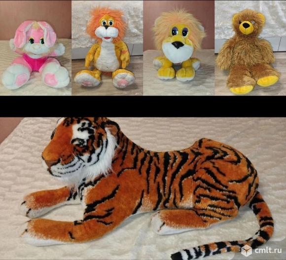 Мягкие игрушки большие пакетом. Фото 1.