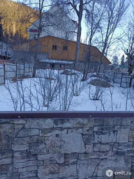 Здание площадью 314 кв.м с земельным участком. Фото 1.