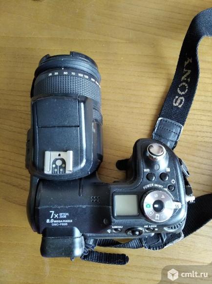 Фотоаппарат цифровой Sony. Фото 1.