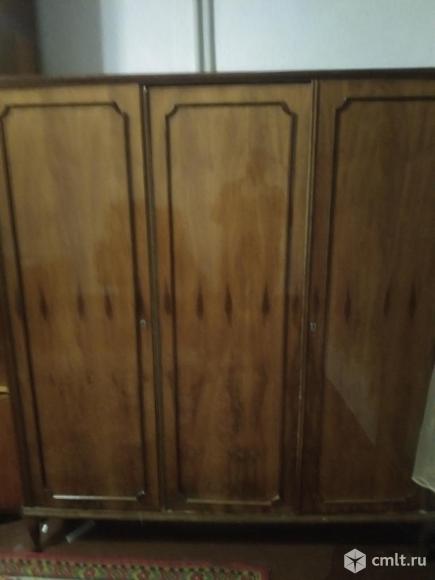 Венгерский шкаф из дерева шваба. Фото 1.