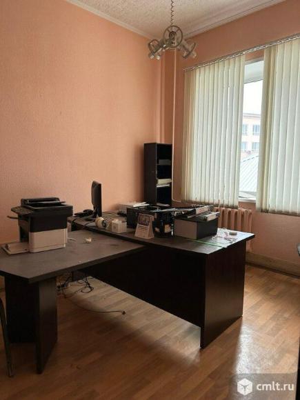 Продается офисное помещение в административном здании 404.5 м2. Фото 19.