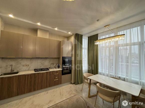 2-комнатная квартира 80 кв.м. Фото 1.