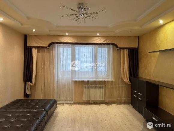 3-комнатная квартира 80,6 кв.м. Фото 1.