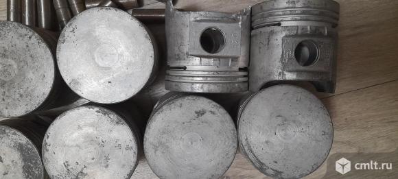 Поршни на уаз. Фото 1.